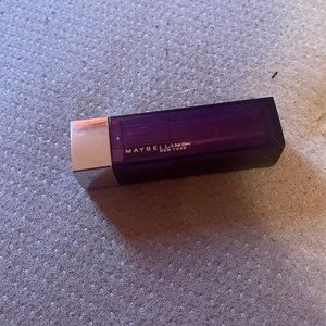 Maybelline lipstick